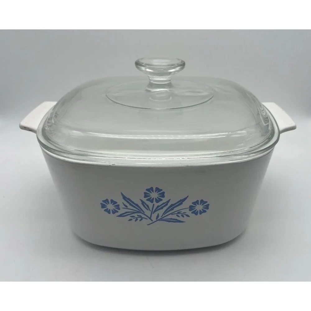 Corning Ware Blue Cornflower Casserole Dish, A-3-B, w/PYREX Lid A9C